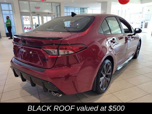 Ruby Flare Pearl/Midnight Black Metallic 2026 Toyota Corolla XSE