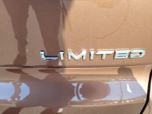 2025 Toyota Crown Signia Limited