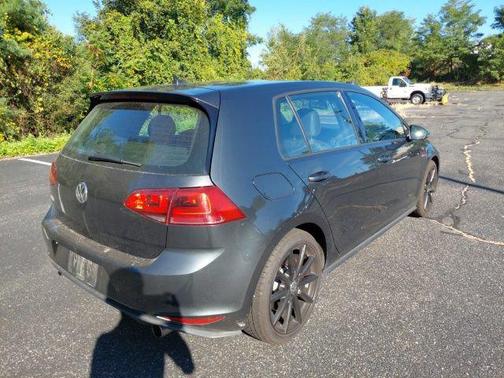 2017 Volkswagen Golf GTI 2.0T S 4-Door