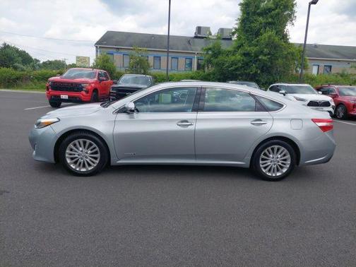2015 Toyota Avalon Hybrid XLE Touring