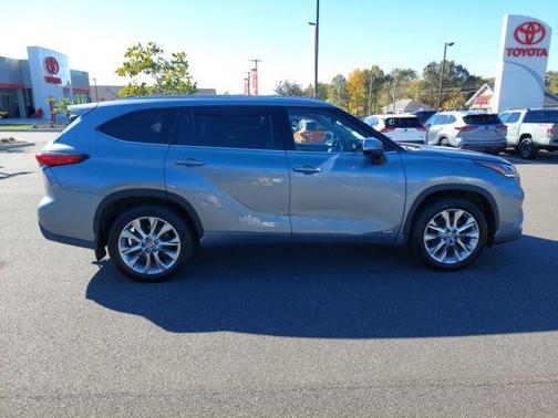 2021 Toyota Highlander Hybrid Limited