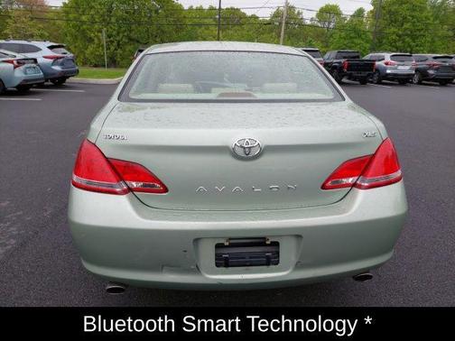 2006 Toyota Avalon XLS