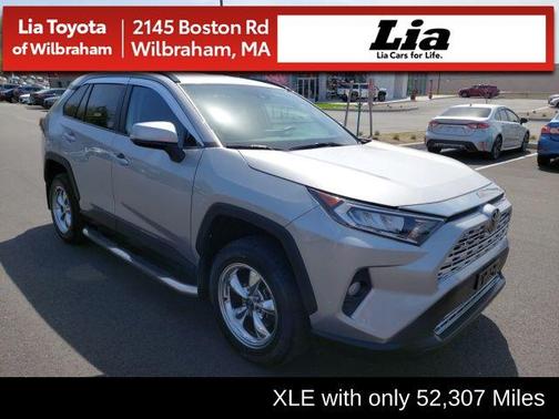 2020 Toyota RAV4 XLE
