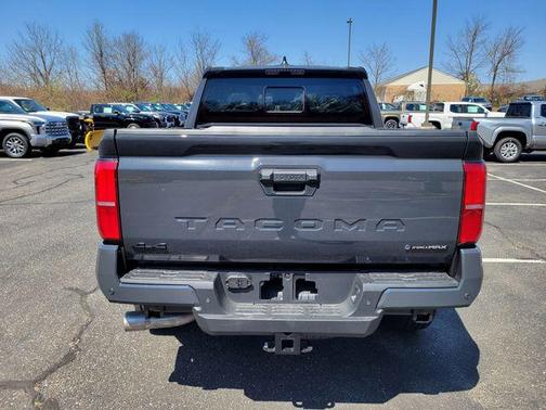 2025 Toyota Tacoma TRD Off Road