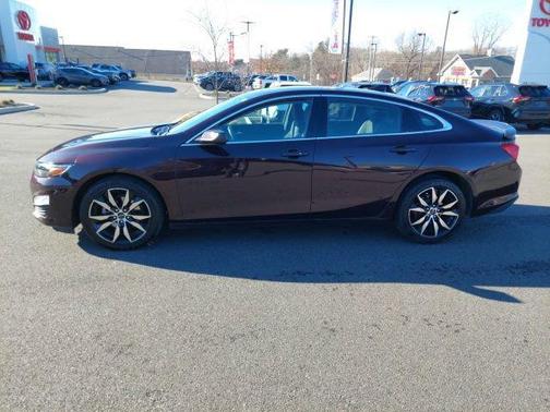 2020 Chevrolet Malibu FWD RS