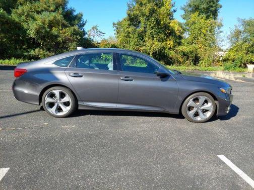 2018 Honda Accord Touring 2.0T