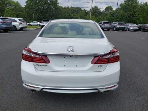 2017 Honda Accord EX-L