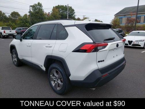 2024 Toyota RAV4 Hybrid LE