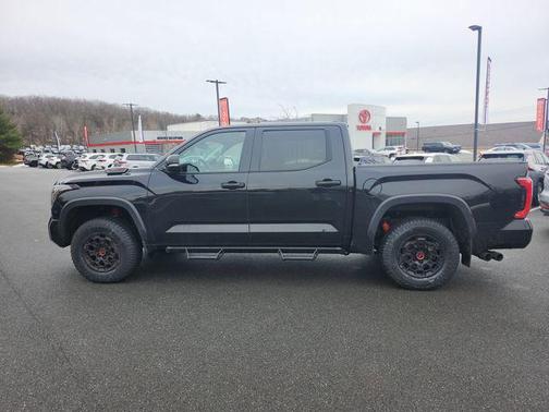 2022 Toyota Tundra Hybrid TRD Pro