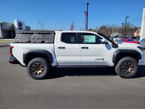 2025 Toyota Tacoma Hybrid Trailhunter