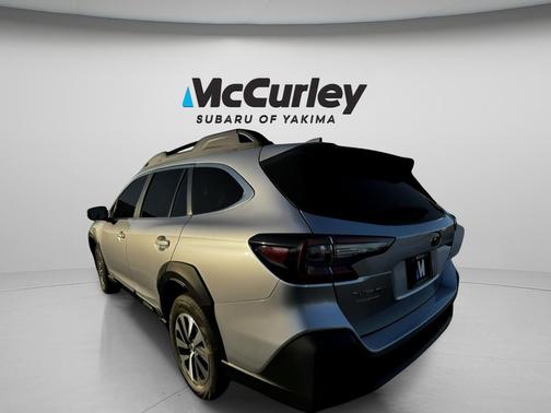 Ice Silver Metallic 2025 Subaru Outback Premium