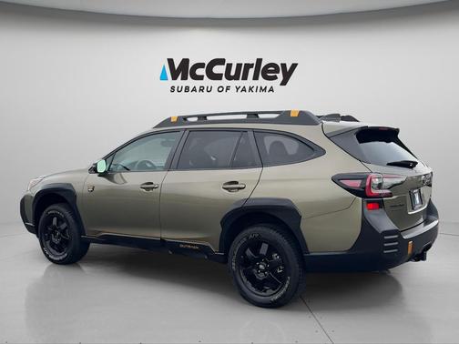 Autumn Green Metallic 2024 Subaru Outback Wilderness