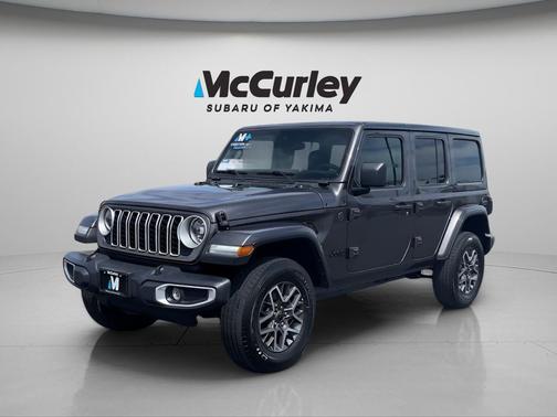 Granite Crystal Metallic Clearcoat 2025 Jeep Wrangler 4-Door Sahara 4x4