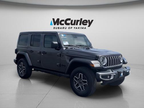 Granite Crystal Metallic Clearcoat 2025 Jeep Wrangler 4-Door Sahara 4x4
