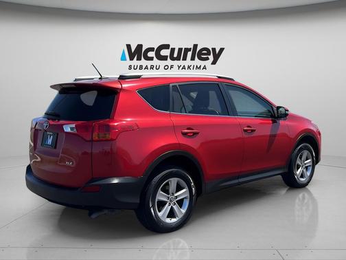 Barcelona Red Metallic 2015 Toyota RAV4 XLE