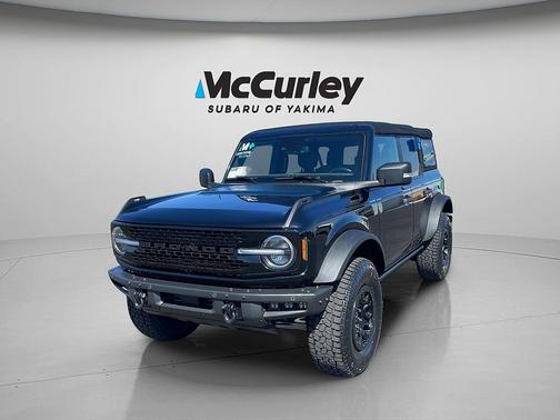Shadow Black 2022 Ford Bronco Wildtrak