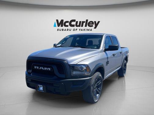 Billet Silver Metallic Clearcoat 2024 RAM 1500 Classic Warlock Crew Cab 4x4 5'7' Box