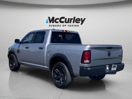 Billet Silver Metallic Clearcoat 2024 RAM 1500 Classic Warlock Crew Cab 4x4 5'7' Box
