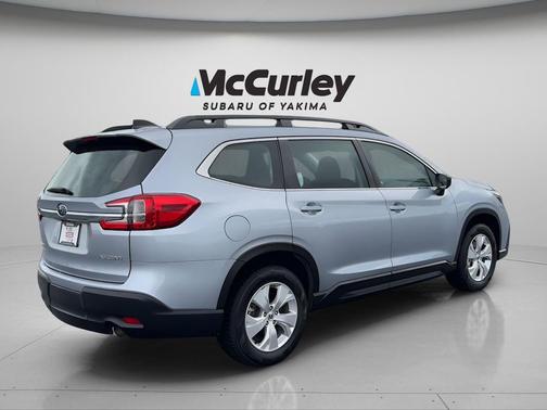 Ice Silver Metallic 2023 Subaru Ascent Base 8-Passenger