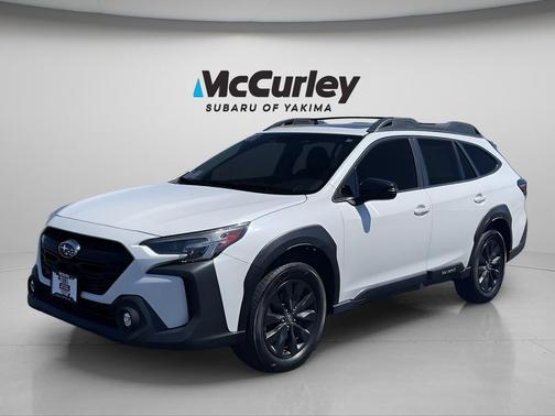 Crystal White Pearl 2023 Subaru Outback Onyx Edition XT