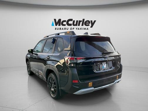 Crystal Black Silica 2026 Subaru Forester Wilderness