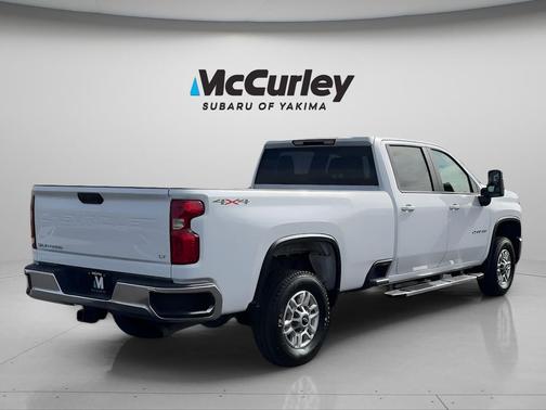 Summit White 2025 Chevrolet Silverado 2500 LT