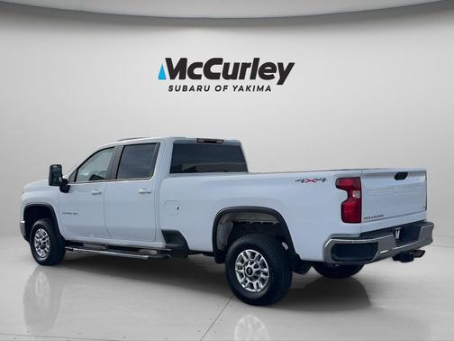 Summit White 2025 Chevrolet Silverado 2500 LT