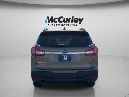 Autumn Green Metallic 2022 Subaru Ascent Limited 7-Passenger