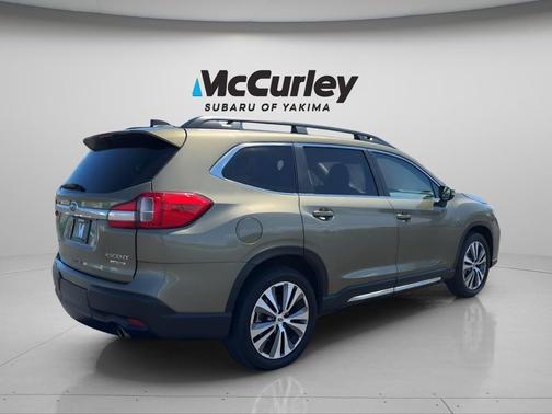 Autumn Green Metallic 2022 Subaru Ascent Limited 7-Passenger