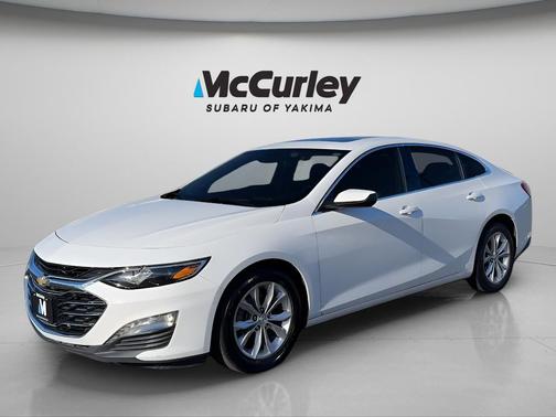 Summit White 2024 Chevrolet Malibu FWD 1LT