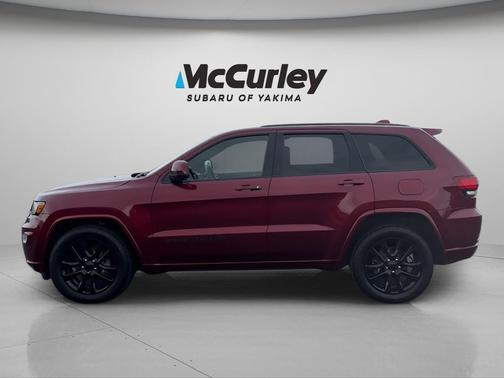 Velvet Red Pearlcoat 2018 Jeep Grand Cherokee Altitude
