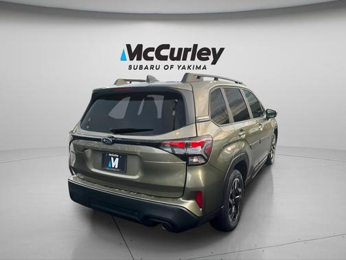 Autumn Green Metallic 2026 Subaru Forester Limited