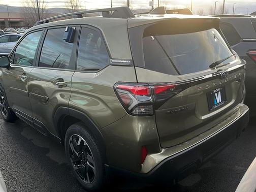 Autumn Green Metallic 2026 Subaru Forester Limited