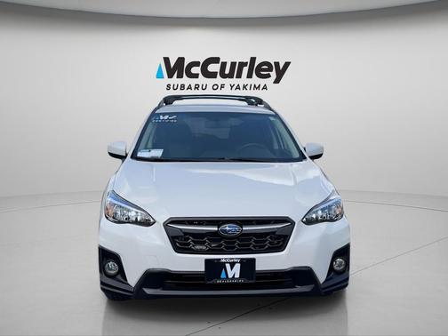 Crystal White Pearl 2019 Subaru Crosstrek 2.0i Premium
