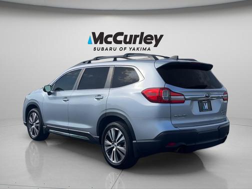 Ice Silver Metallic 2021 Subaru Ascent Limited 7-Passenger
