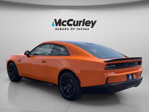 Peel Out 2026 Dodge Charger Scat Pack