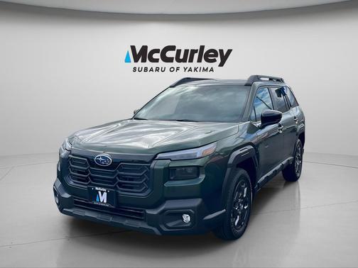 Deep Emerald Green Pearl 2026 Subaru Outback Premium