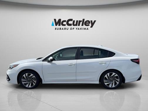 Crystal White Pearl 2025 Subaru Legacy Limited