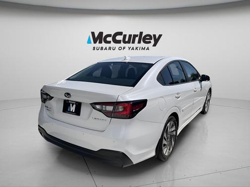 Crystal White Pearl 2025 Subaru Legacy Limited