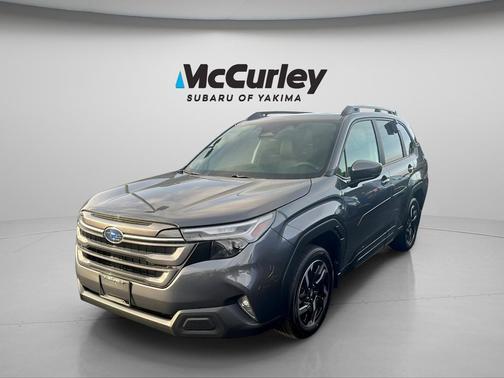 Magnetite Gray Metallic 2026 Subaru Forester Limited