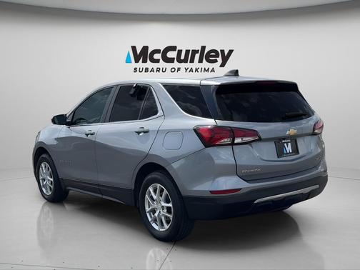 Sterling Gray Metallic 2024 Chevrolet Equinox 1LT