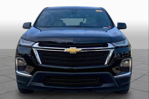 Mosaic Black Metallic 2023 Chevrolet Traverse LS