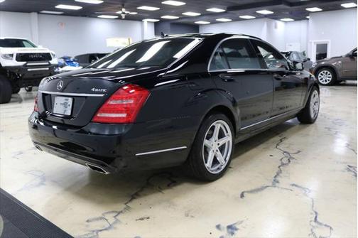 2013 Mercedes-Benz S-Class S 550 4MATIC AWD 4dr Sedan