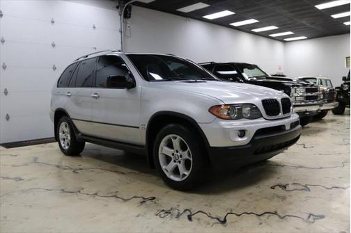 2004 BMW X5 3.0i