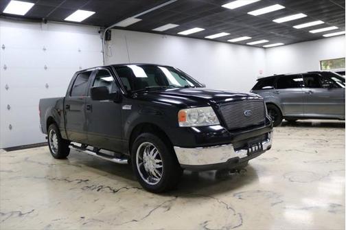 2005 Ford F-150 XLT SuperCrew
