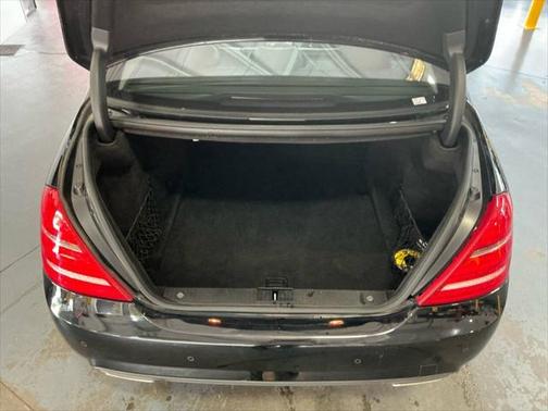 2012 Mercedes-Benz S-Class S 550 4dr Sedan