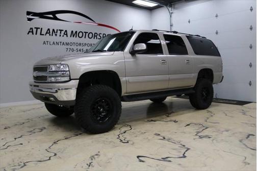 2004 Chevrolet Suburban 1500 LT