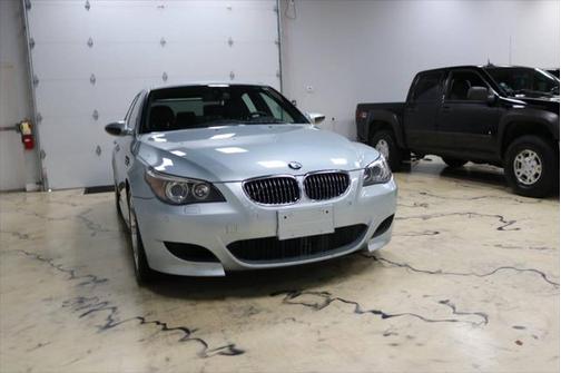 2007 BMW M5 Base