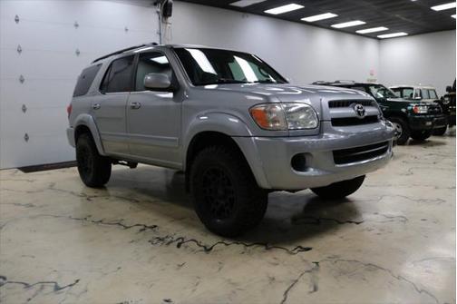 2005 Toyota Sequoia SR5