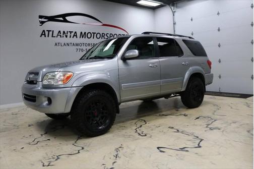 2005 Toyota Sequoia SR5
